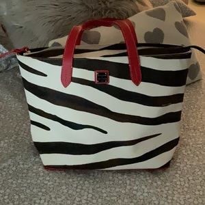 Dooney Bourke Pocketbook (large)